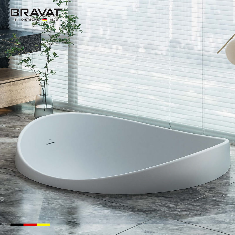 LUXURY BATHTUB